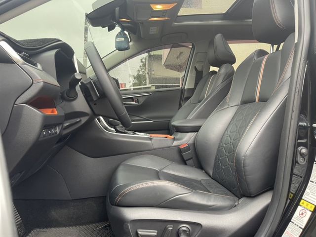 Toyota RAV4  第11張相片