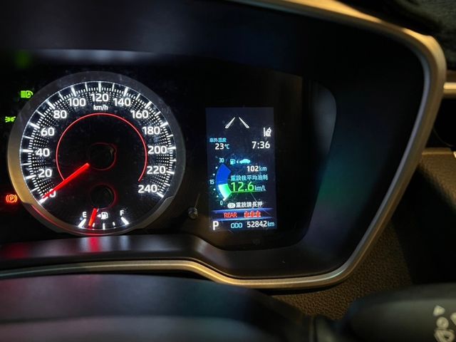 Toyota ALTIS  第2張相片