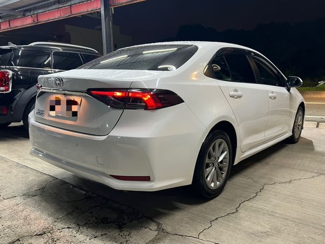 Toyota ALTIS  第6張相片