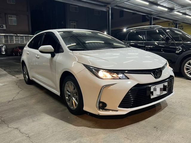 Toyota ALTIS  第7張相片