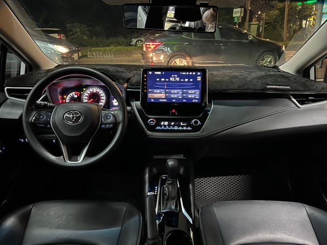 Toyota ALTIS  第9張相片