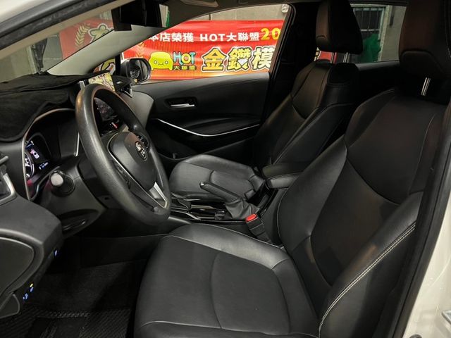 Toyota ALTIS  第10張相片
