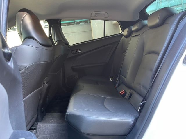 Toyota Prius  第10張相片
