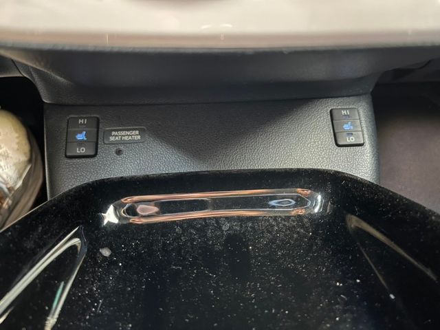 Toyota Prius  第14張相片