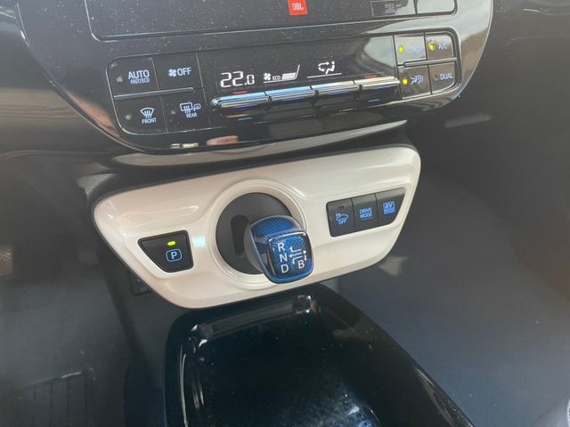 Toyota Prius  第15張相片