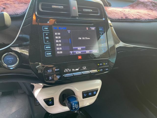 Toyota Prius  第16張相片