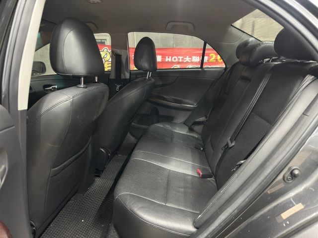 Toyota ALTIS  第8張相片