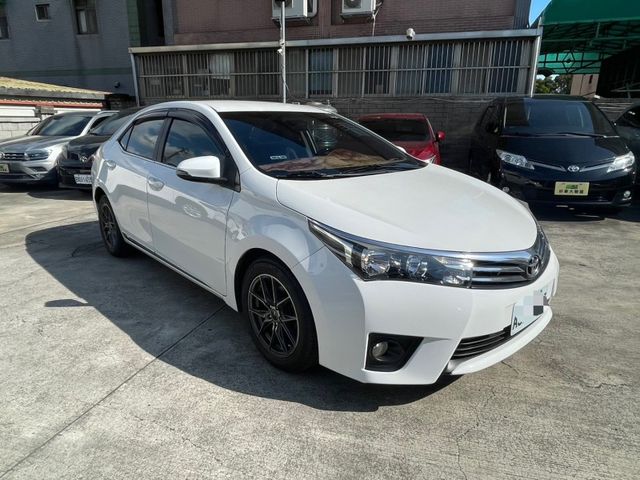 Toyota ALTIS  第6張相片