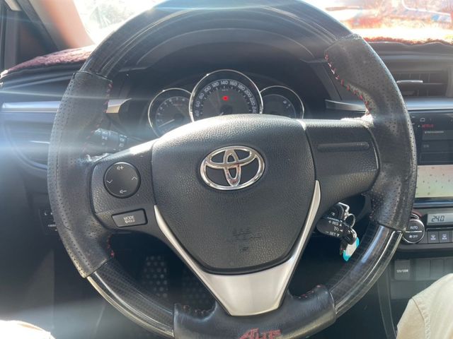 Toyota ALTIS  第12張相片
