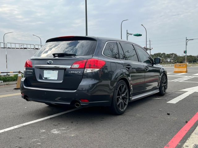 Subaru Legacy  第7張相片