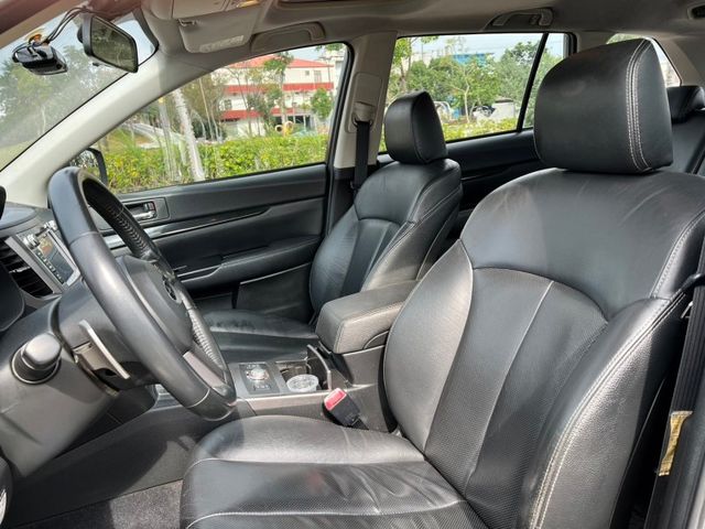 Subaru Legacy  第8張相片