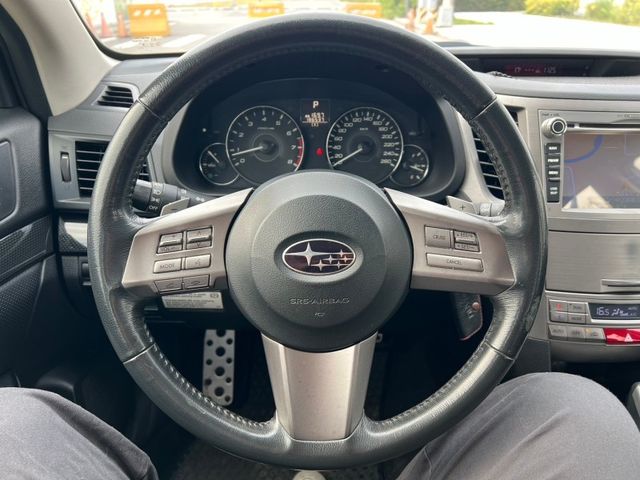 Subaru Legacy  第10張相片