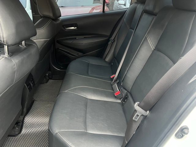 Toyota ALTIS  第9張相片