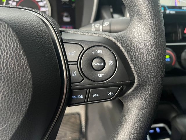 Toyota ALTIS  第12張相片