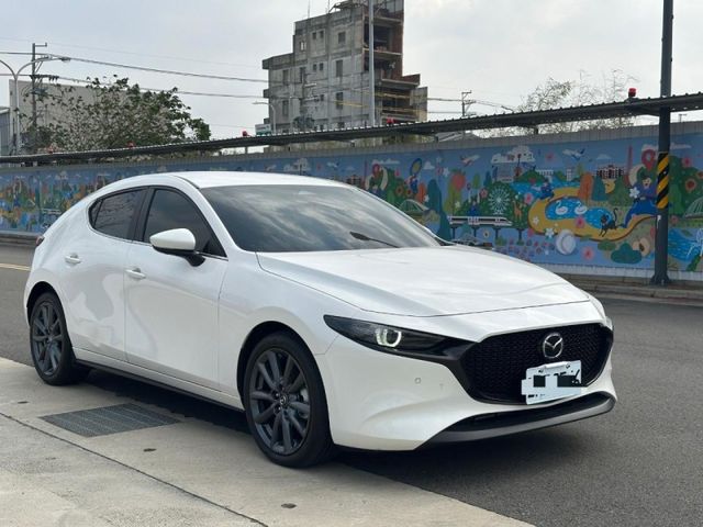 Mazda Mazda3  第3張相片