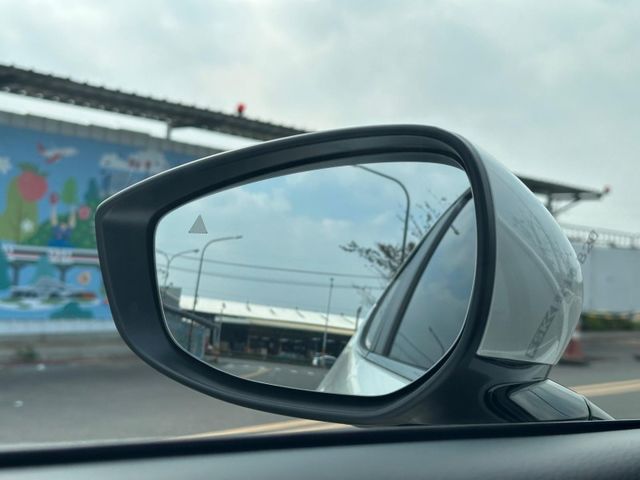 Mazda Mazda3  第5張相片