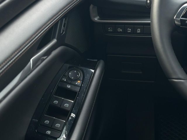 Mazda Mazda3  第8張相片