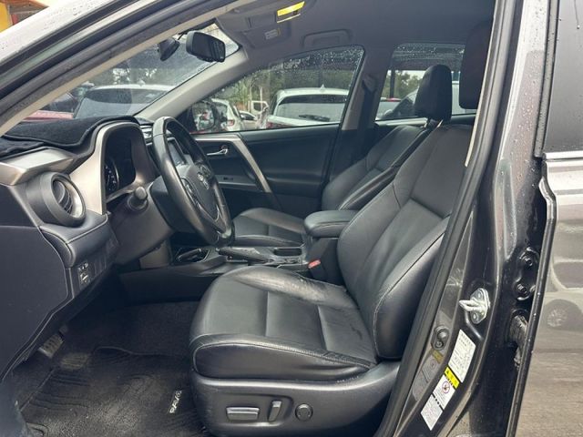 Toyota RAV4  第7張相片