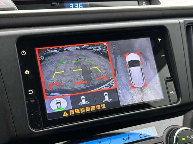 Toyota RAV4  第15張相片