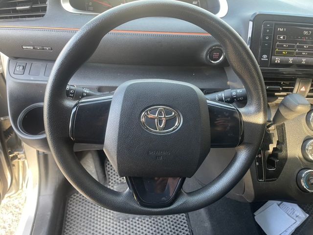 Toyota SIENTA  第10張相片