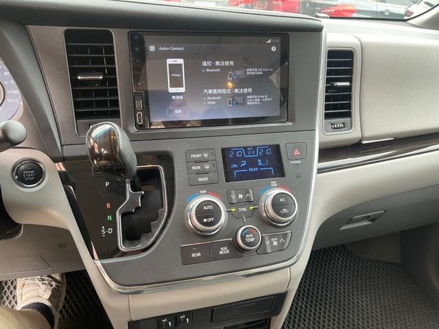 Toyota Sienna  第13張相片