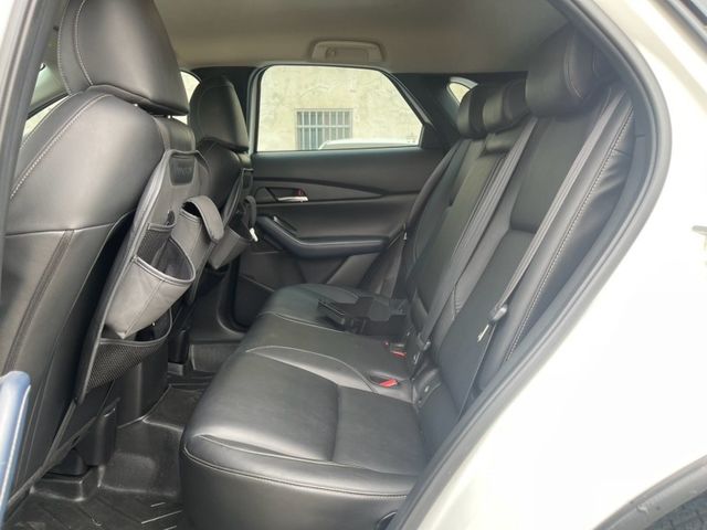 Mazda CX-30  第8張相片