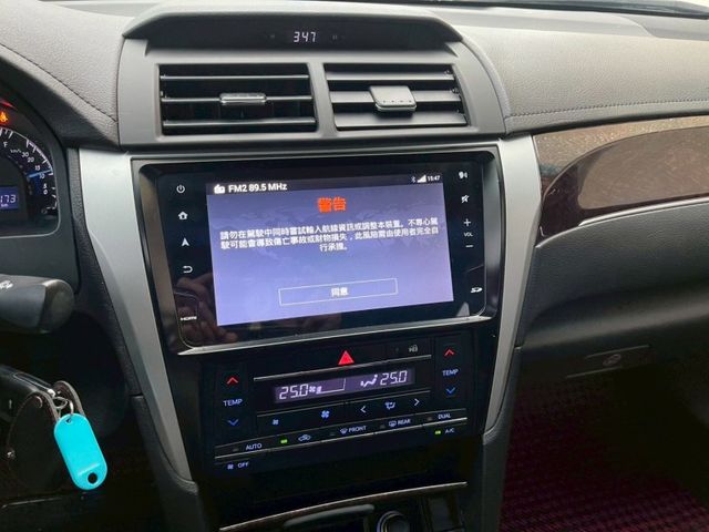 Toyota Camry  第13張相片