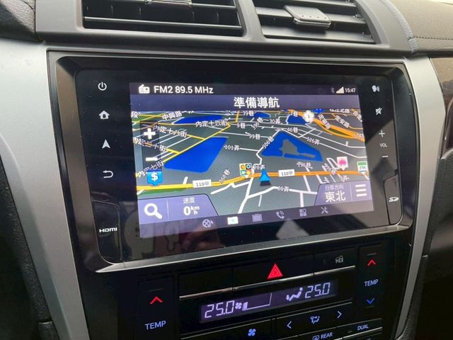 Toyota Camry  第14張相片
