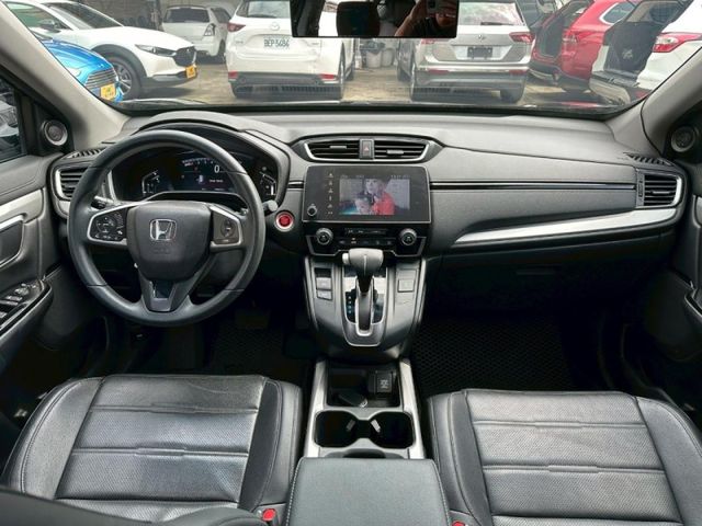 Honda CR-V  第8張相片