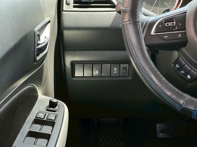 Suzuki SWIFT  第10張相片