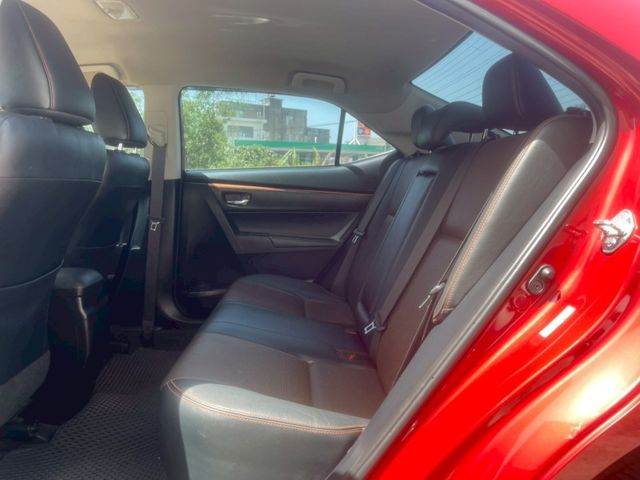 Toyota ALTIS  第6張相片