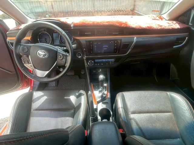 Toyota ALTIS  第7張相片