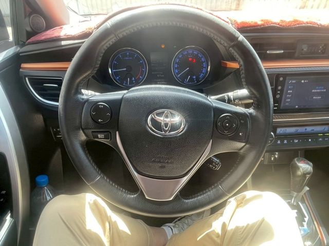 Toyota ALTIS  第8張相片