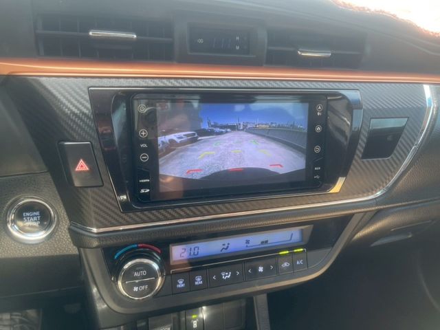 Toyota ALTIS  第13張相片