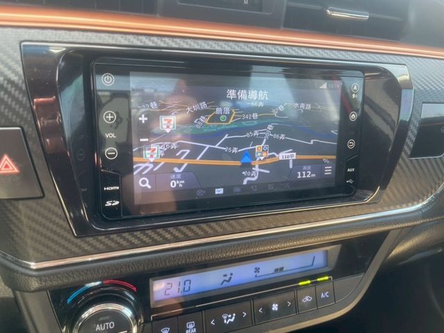 Toyota ALTIS  第14張相片