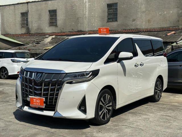Toyota ALPHARD  第2張相片