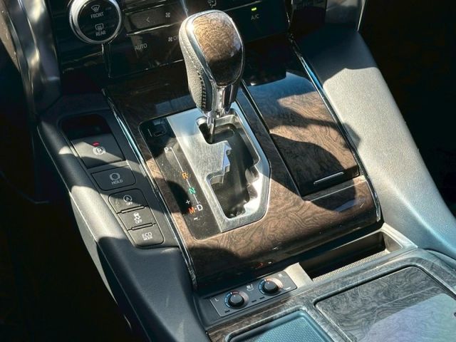 Toyota ALPHARD  第17張相片