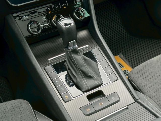 Skoda Superb  第10張相片