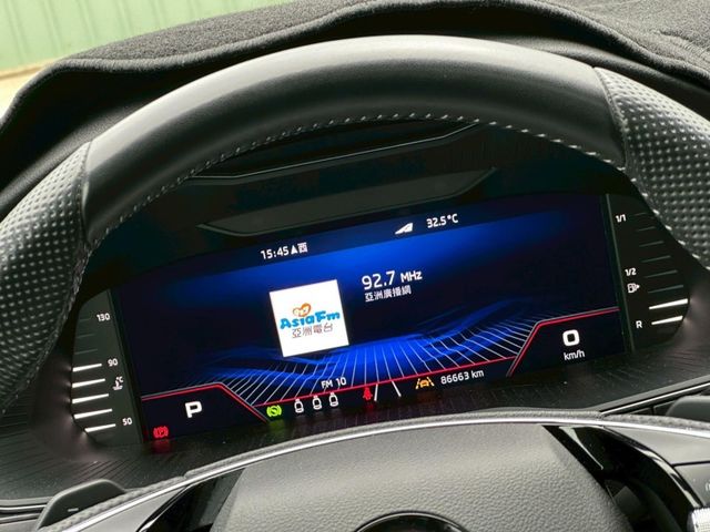 Skoda Superb  第13張相片