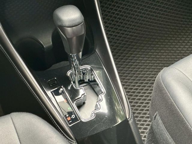 Toyota Yaris  第12張相片