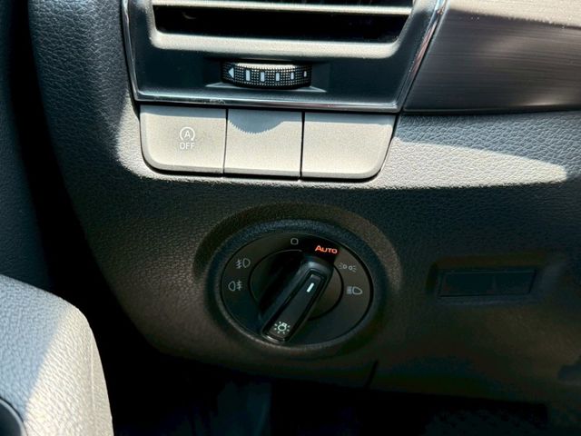 Skoda Fabia  第15張相片