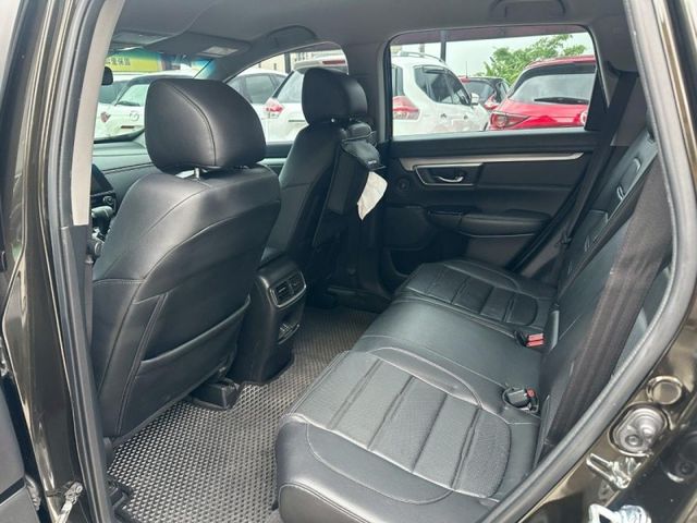 Honda CR-V  第7張相片