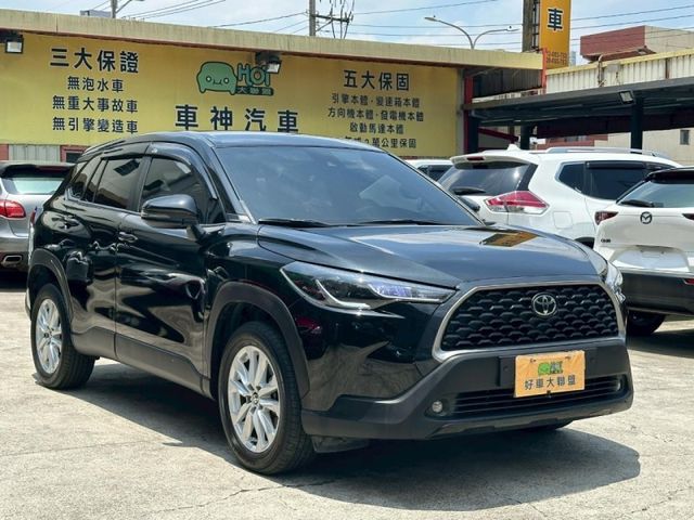 2021 TOYOTA CROSS 黑色  第3張相片