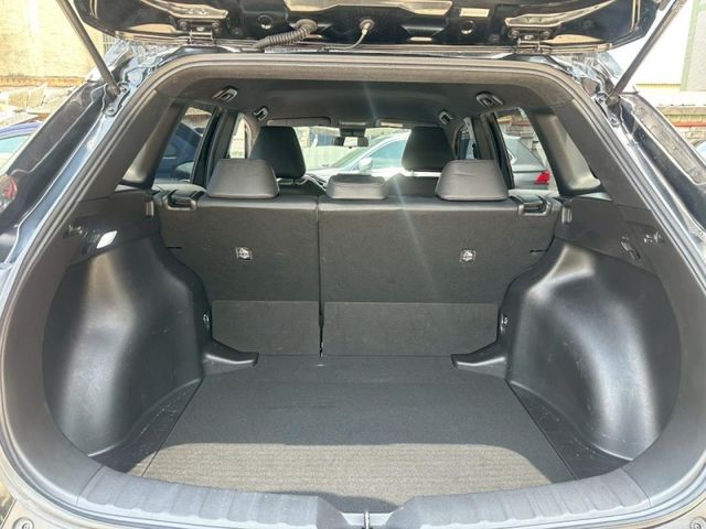 2021 TOYOTA CROSS 黑色  第6張相片