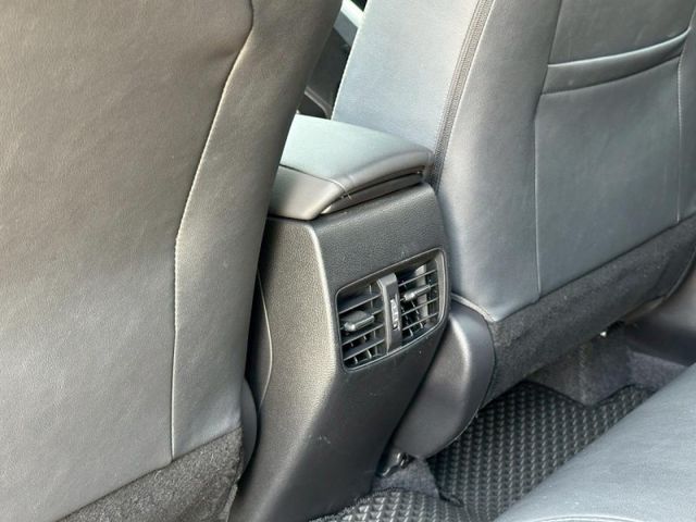 2021 TOYOTA CROSS 黑色  第8張相片