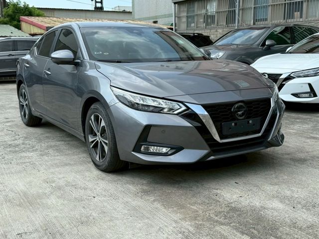Nissan Sentra  第4張相片