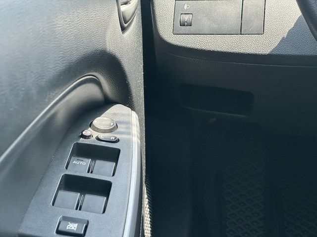 Mazda Mazda2  第10張相片