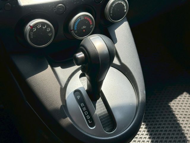 Mazda Mazda2  第12張相片