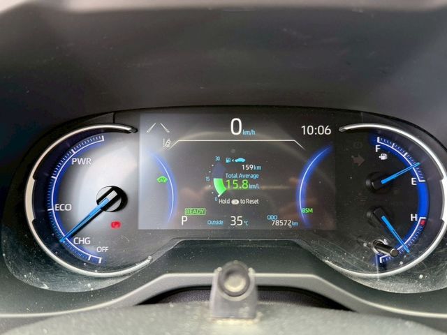 Toyota RAV4  第9張相片