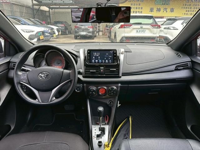 Toyota Yaris  第8張相片